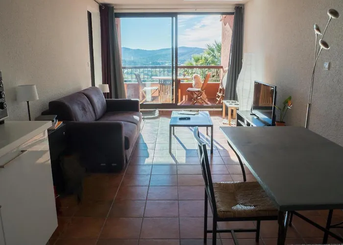 Les Terrasses Du Mirage Grand T2